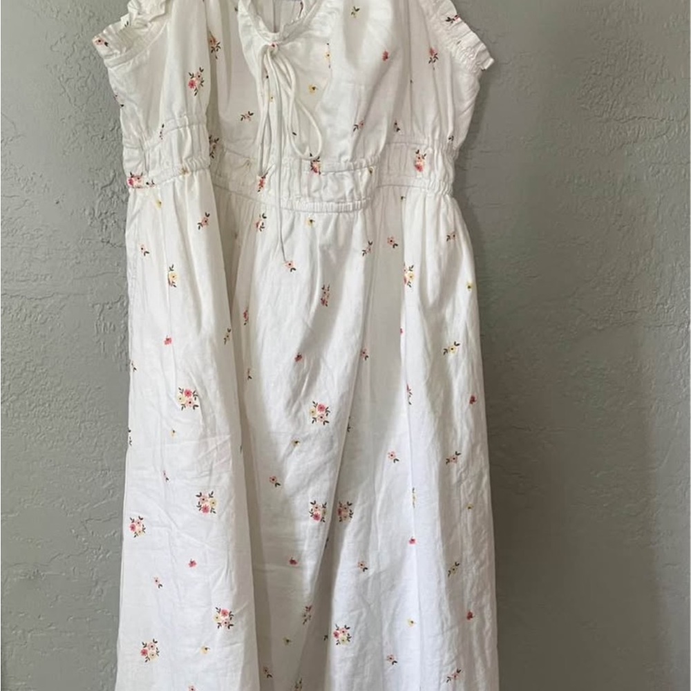 Old Navy White Maxi Dress with Floral Accents